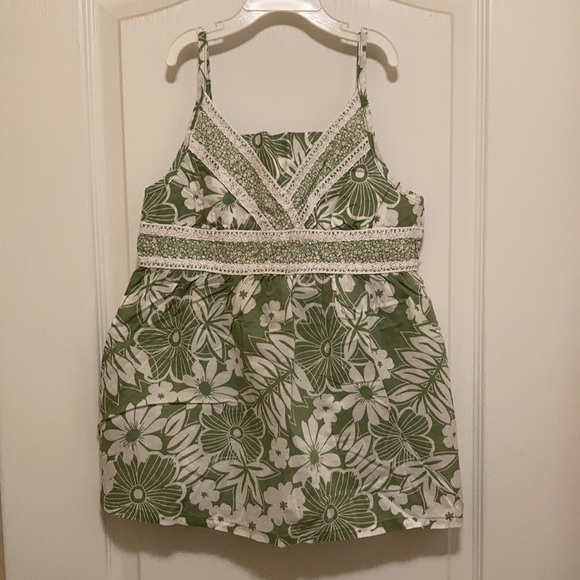 🎉Price Drop! 3 Girls Size L/XL Cute and Fun Summer Tops - Picture 8 of 15